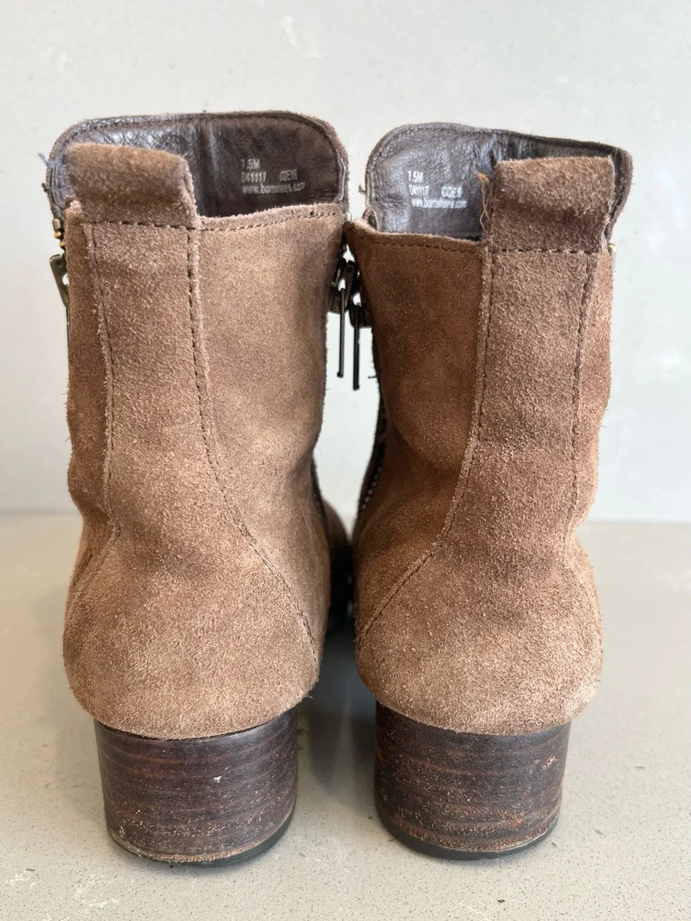 Born Landa Brown Suede Ankle Boots Side Zip Women’s Size 7.5 M